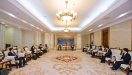 海螺水泥高登榜董事长会见韩国LG华奥斯中国区总裁金相澔先生