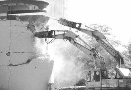 长治县从快从严处理陶清河水泥厂粉尘污染问题