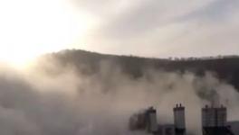 这个地方一搅拌站疑发生爆炸，造成严重污染！