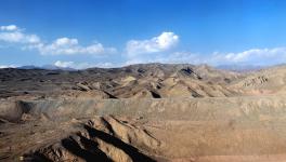 大企业纷纷奔赴新疆投资砂石矿山