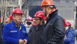 石河子大学组织师生到天业集团参观学习