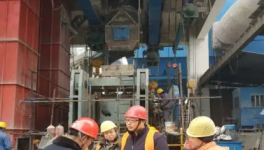 武保部也加入火热进行5号窑大修工作