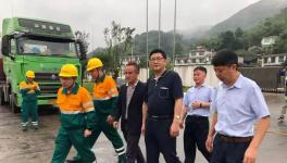 四川省副省长肯定红狮水泥子公司的抗震救灾工作