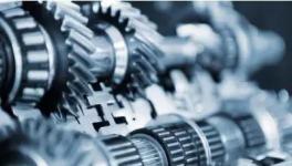 从首家开发宽体车到快速崛起，这家企业的秘密是……