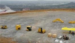 积极努力，助力用户复工复产---PC2000-8型超大型挖掘机顺利完成组装并交付用户