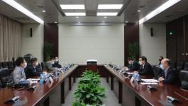 工信部领导调研中国建材集团！