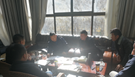 华新水泥厂采石点爆破作业导致房屋受损！