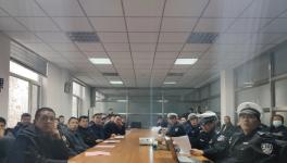 武安交警走进新峰水泥厂开展交通安全宣传