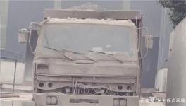 24小时扬尘的水泥厂，工人健康堪忧！