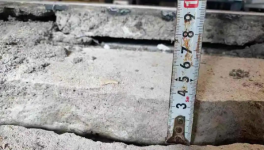 多家店铺地面下沉、有人受伤！或与工地基坑施工有关！