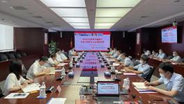 周育先指出：中联水泥要有大担当！