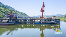 1000吨！首批优质水泥通过水路运抵这一港口！