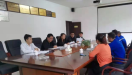 市委书记张丽芳一行到都匀豪龙调研